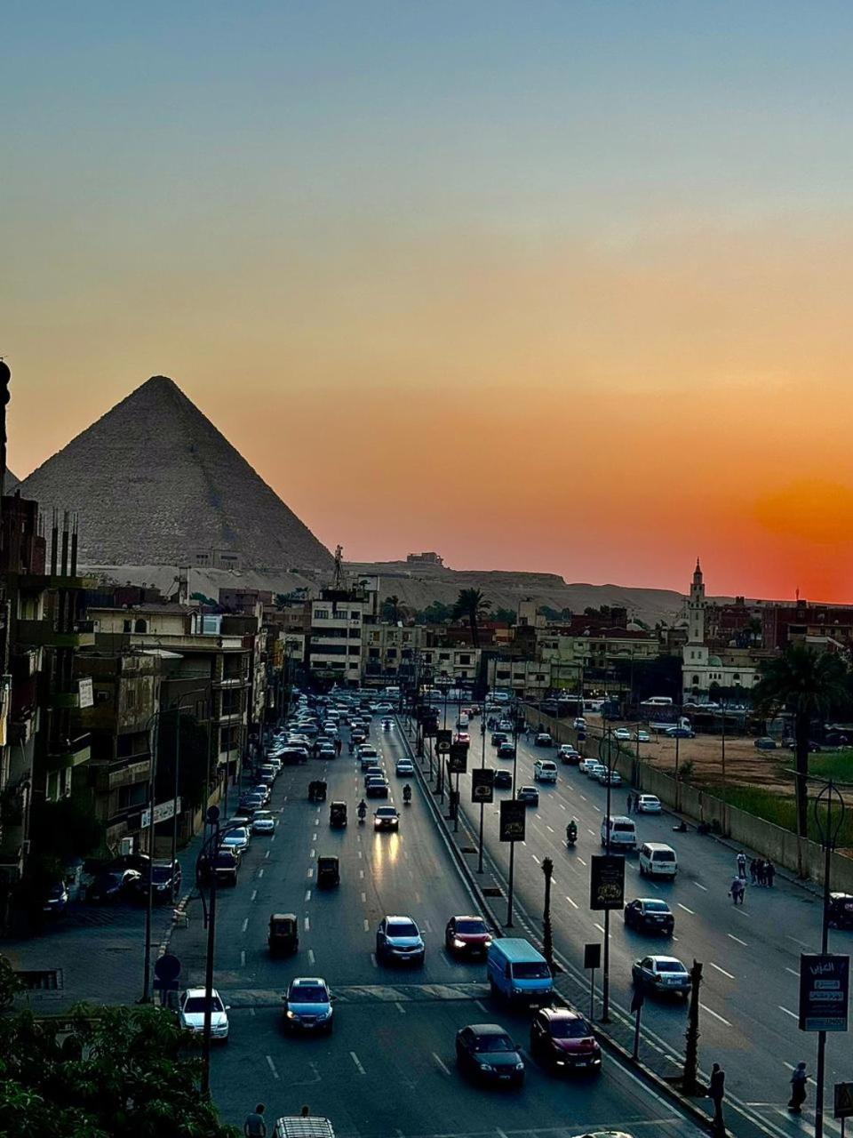 Khufu Pyramids Inn Nazlet el-Sîsi エクステリア 写真