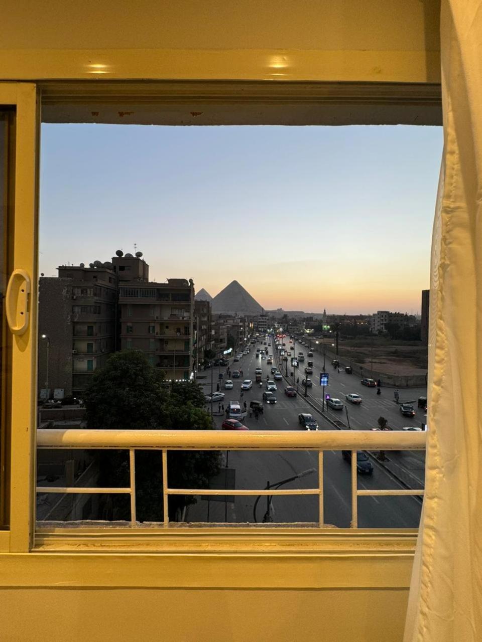 Khufu Pyramids Inn Nazlet el-Sîsi エクステリア 写真